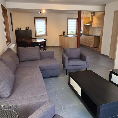 Logement moderne Les Frès, 4 à 6 personnes Vila Rance Exterior foto