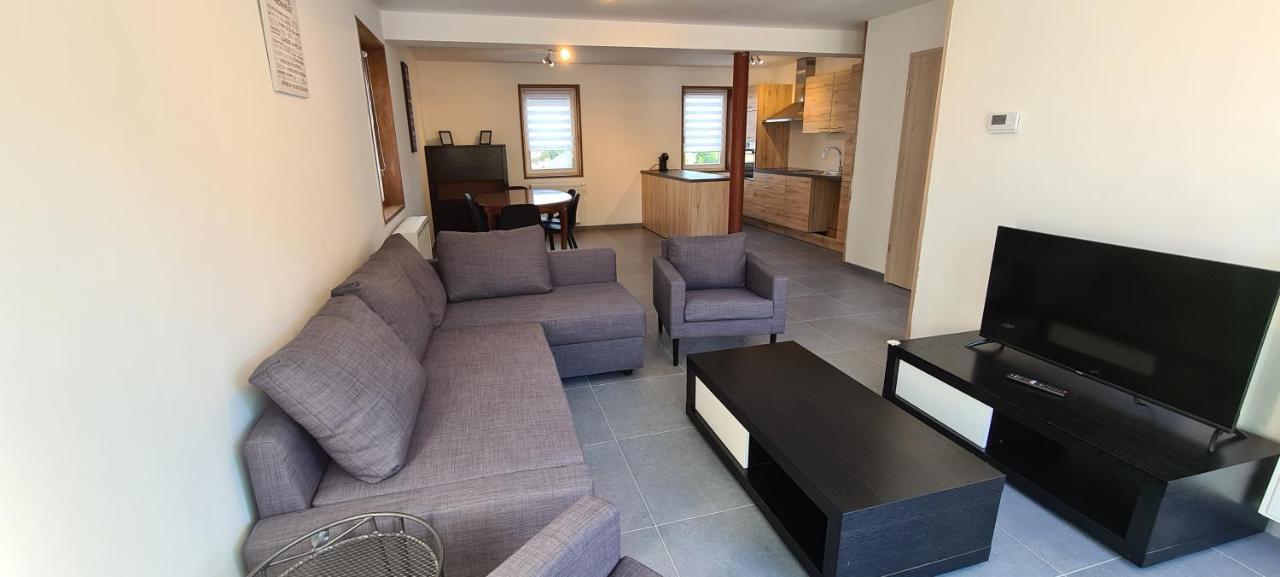 Logement moderne Les Frès, 4 à 6 personnes Vila Rance Exterior foto
